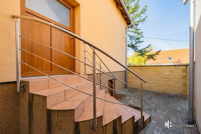Pronájem výrobních prostor, Zlonín, Hlavní, 50 m2