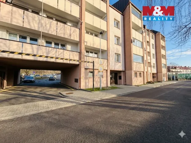 Prodej bytu 2+1, Klatovy - Klatovy IV, Na Bělidle, 70 m2