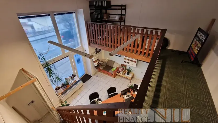 Pronájem obchodního prostoru, Plzeň, Na Roudné, 25 m2