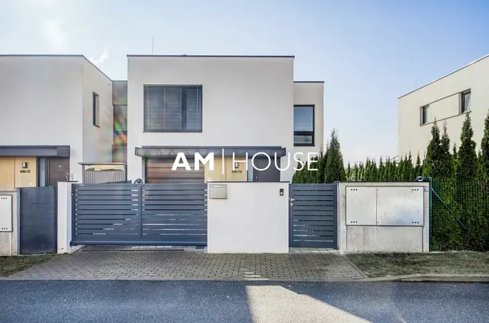 Prodej rodinného domu, Praha - Březiněves, Mikanových, 139 m2