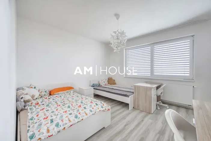 Prodej rodinného domu, Praha - Březiněves, Mikanových, 139 m2