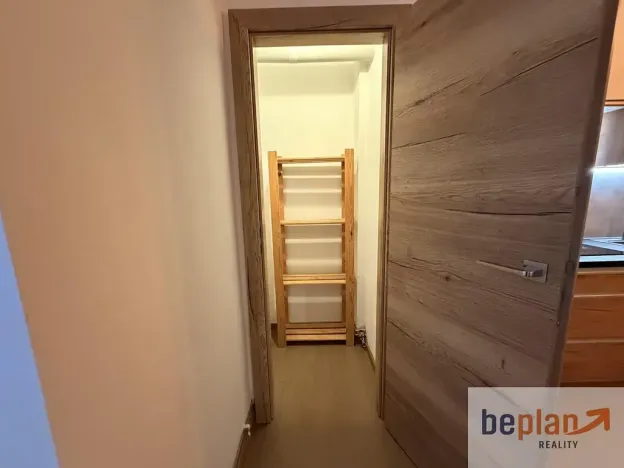 Pronájem bytu 1+1, Děčín, Hálkova, 44 m2