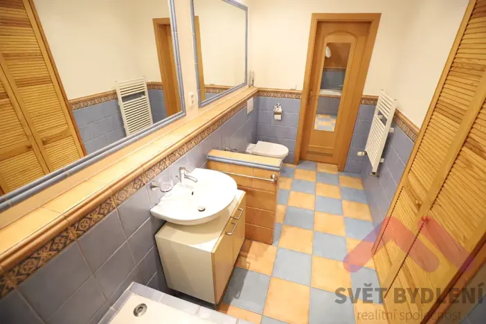 Pronájem bytu 2+kk, Praha - Nové Město, Koubkova, 52 m2