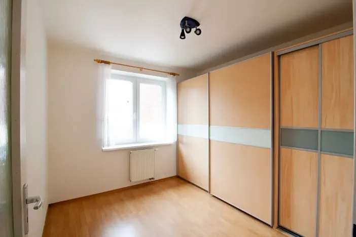 Prodej bytu 2+kk, Vestec, Ve Stromkách, 48 m2