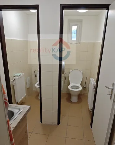 Pronájem kanceláře, Střítež - Kaplice-nádraží