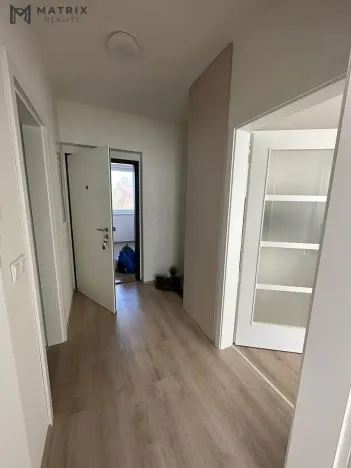 Pronájem bytu 2+kk, Pardubice, Východní, 43 m2