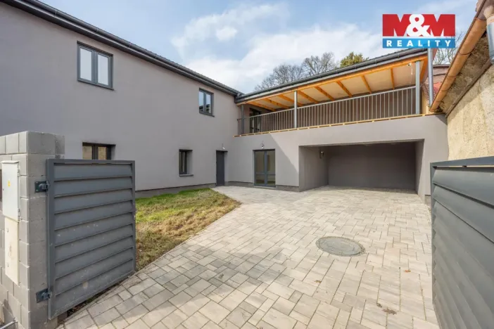 Prodej rodinného domu, Klobuky - Páleček, 179 m2