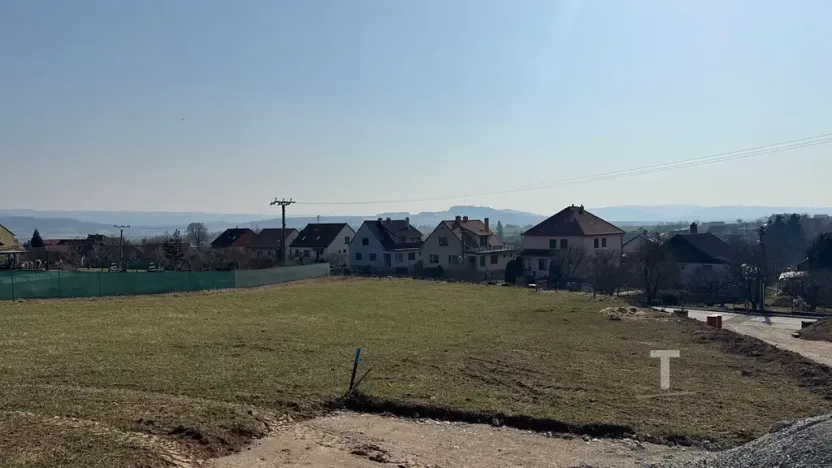 Prodej pozemku pro bydlení, Voděrady, 1418 m2