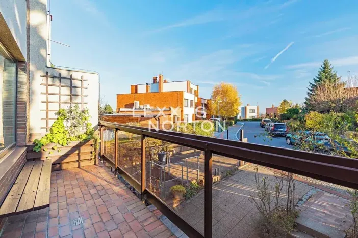 Pronájem rodinného domu, Praha - Dejvice, Fragnerova, 265 m2