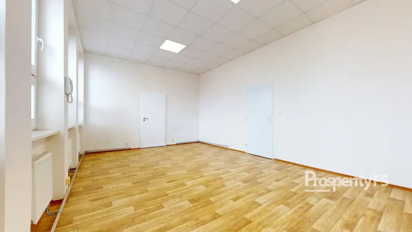 Pronájem kanceláře, Ústí nad Labem - Ústí nad Labem-centrum, Bělehradská, 34 m2