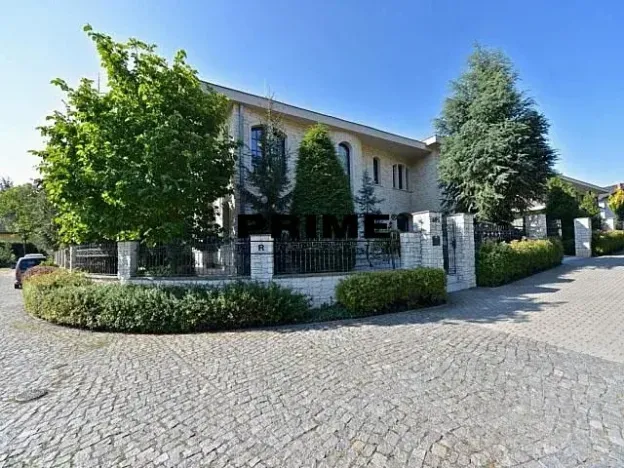 Pronájem vily, Praha - Nebušice, Spojová, 560 m2