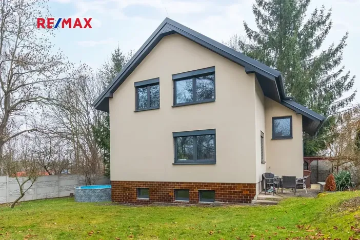 Pronájem rodinného domu, Dýšina, Kostelní, 171 m2