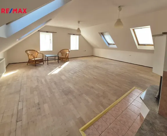 Pronájem bytu 5+1, Svitavy, náměstí Míru, 152 m2