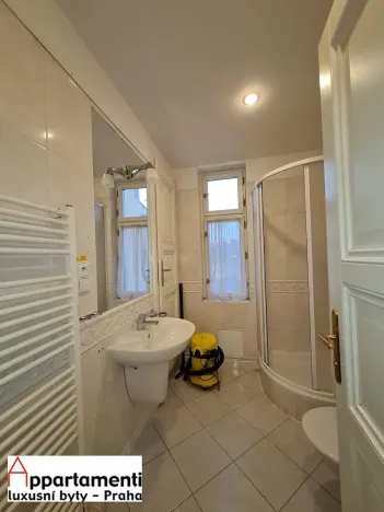 Prodej bytu 1+kk, Praha - Staré Město, Masná, 39 m2