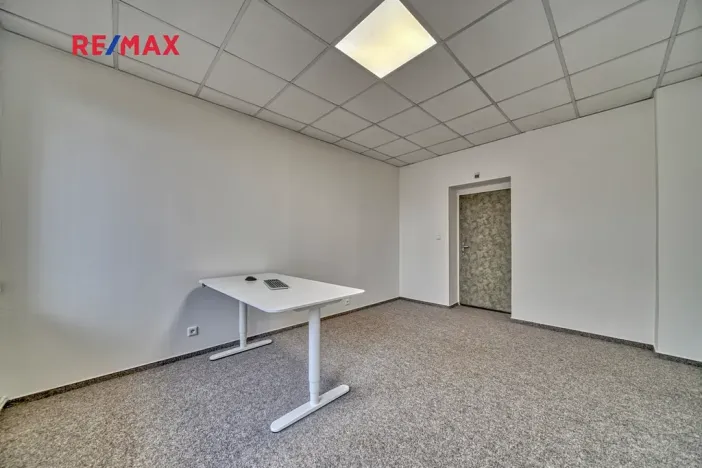 Pronájem kanceláře, Chlumec nad Cidlinou, Rooseveltova, 18 m2