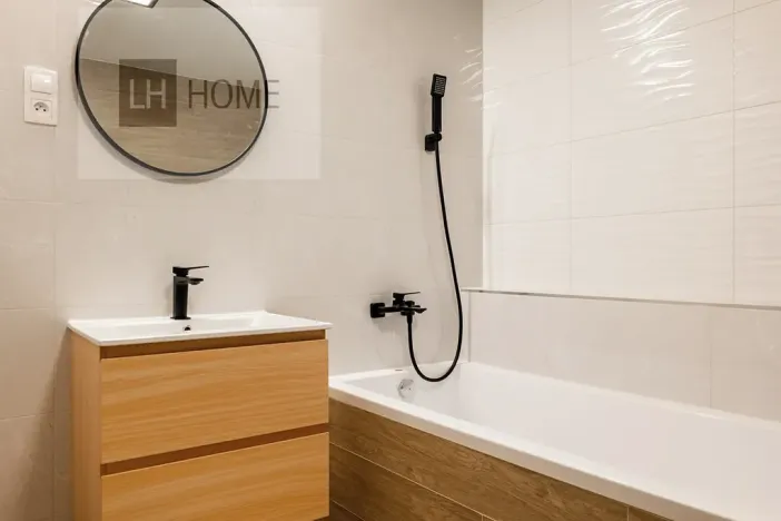 Prodej bytu 2+kk, České Budějovice, Čakovská, 67 m2