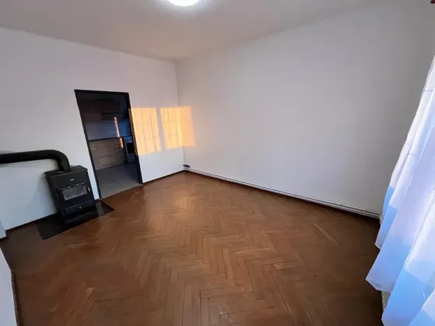 Pronájem bytu 2+1, Turnov, U Lomu, 36 m2