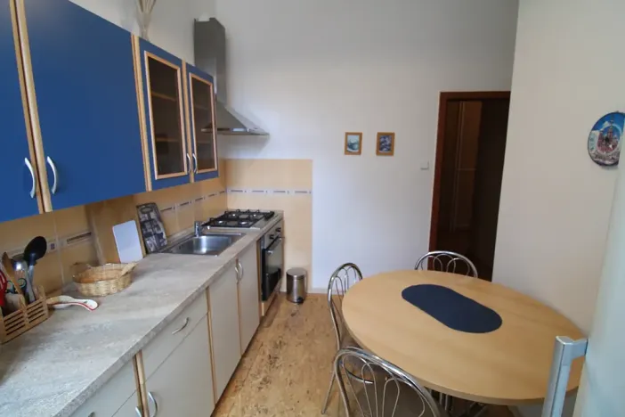 Pronájem bytu 2+1, Karlovy Vary, I. P. Pavlova, 54 m2