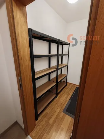 Pronájem bytu 1+kk, Šakvice, Hlavní, 32 m2