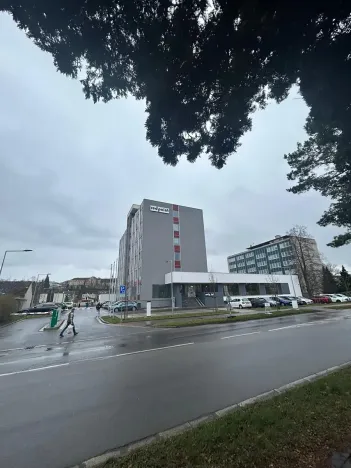 Pronájem kanceláře, Chrudim, Tovární, 40 m2