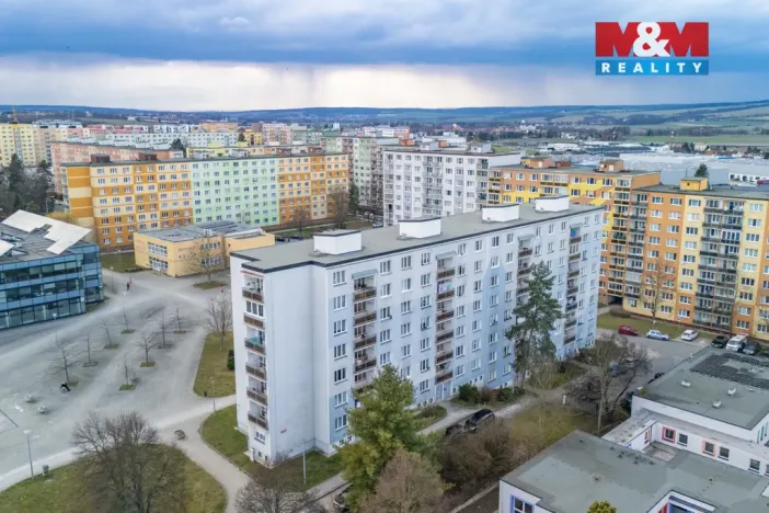Pronájem bytu 1+1, Plzeň - Skvrňany, Karla Steinera, 36 m2