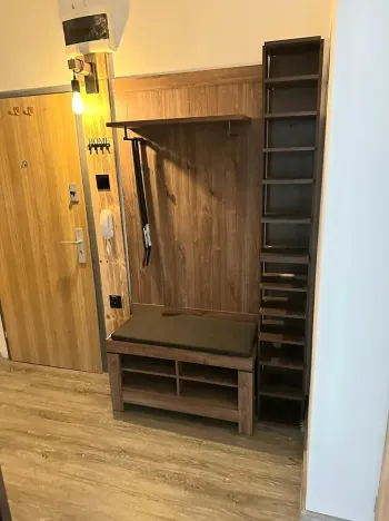 Pronájem bytu 2+1, Praha, Svídnická, 39 m2