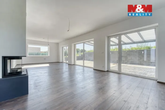 Prodej rodinného domu, Vodochody - Hoštice, Na Kopečku, 168 m2