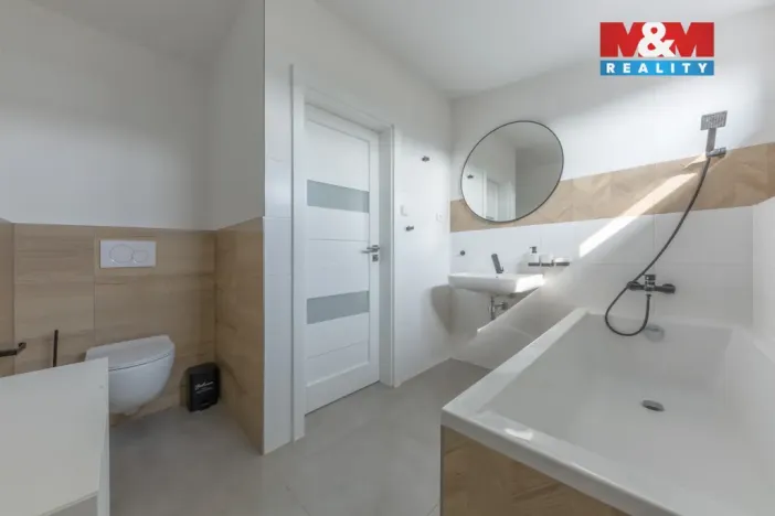 Prodej rodinného domu, Milovice - Mladá, Lipová, 99 m2