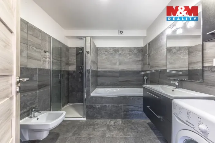 Pronájem rodinného domu, Nový Vestec, Ovocná, 132 m2