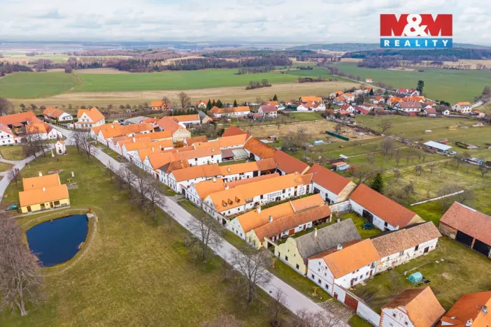 Prodej rodinného domu, Jankov - Holašovice, 250 m2