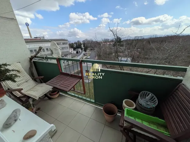 Prodej bytu 3+1, Dubí, Tovární, 81 m2