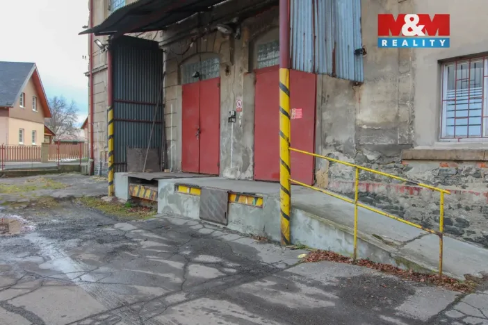 Pronájem skladu, Varnsdorf, Karlova, 700 m2