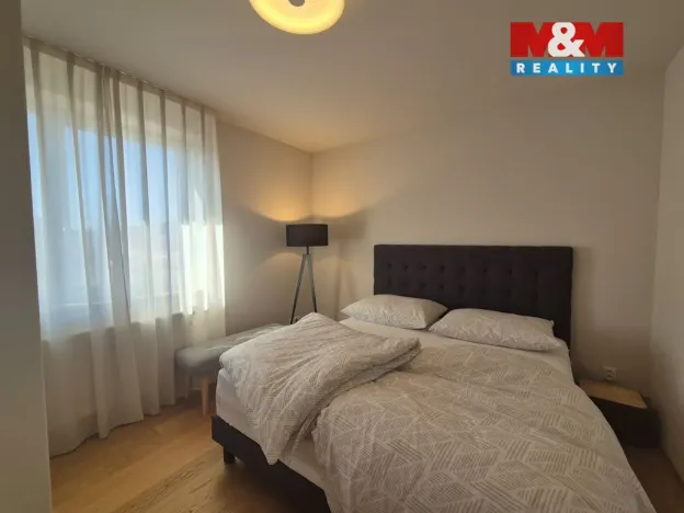 Pronájem bytu 3+kk, Beroun - Beroun-Město, Nad Paloučkem, 109 m2