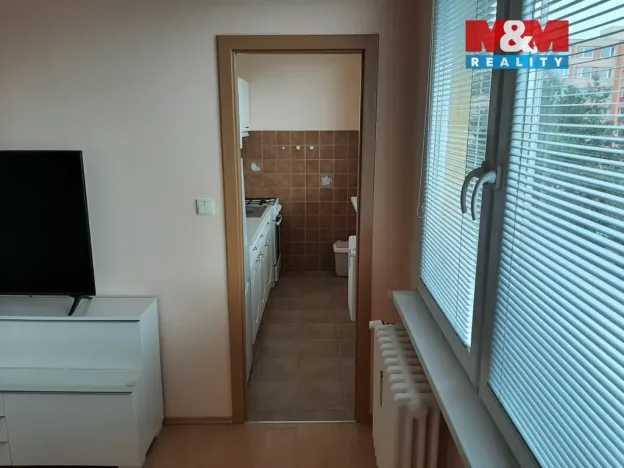 Pronájem bytu 1+1, Kladno - Kročehlavy, Ostravská, 27 m2