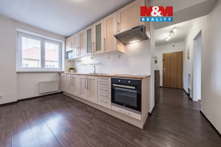 Prodej bytu 2+1, Milovice, Dukelská, 61 m2