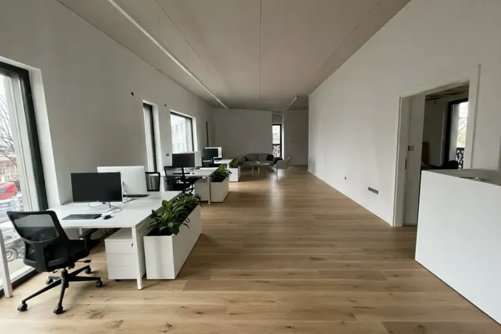Prodej výrobních prostor, Brno, Tuřanka, 379 m2