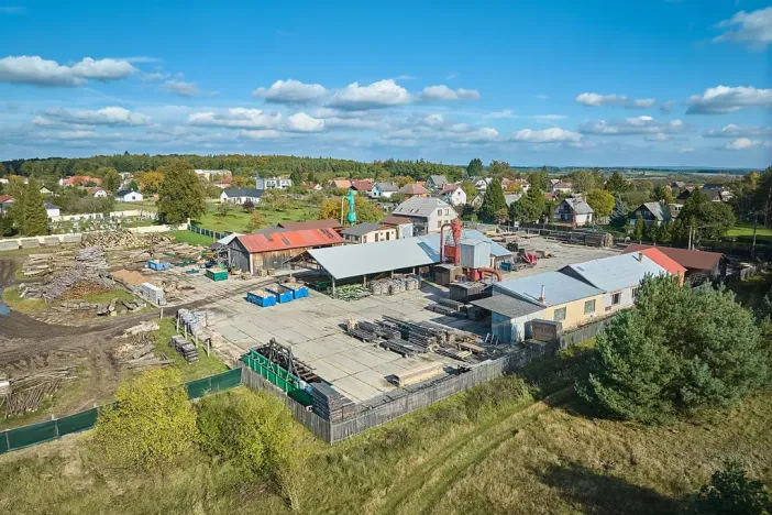 Prodej výrobních prostor, Seletice, 19535 m2