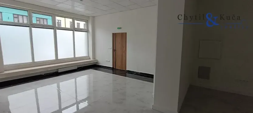 Pronájem obchodního prostoru, Přerov, Škodova, 138 m2