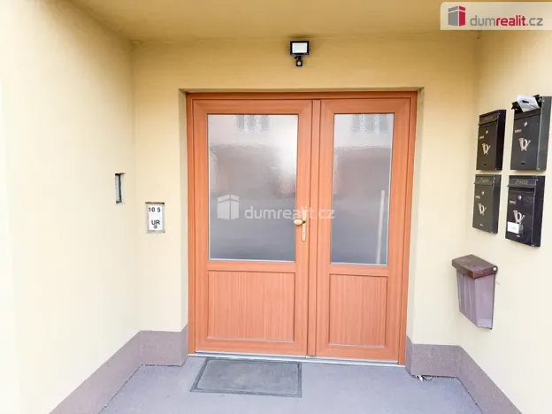 Prodej bytu 3+1, Chotětov, Palackého, 80 m2