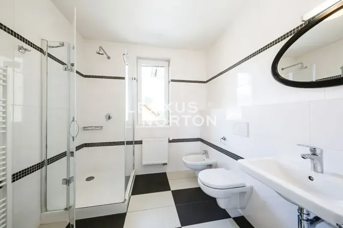 Pronájem rodinného domu, Průhonice, Pod Valem II., 325 m2