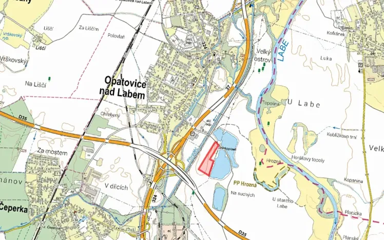 Prodej pole, Opatovice nad Labem, 31819 m2