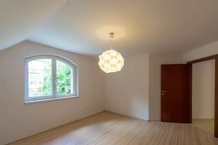 Prodej rodinného domu, Praha - Radotín, Na Viničkách, 200 m2