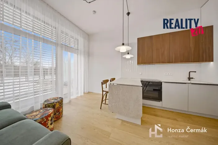 Pronájem bytu 1+kk, Brno, 35 m2