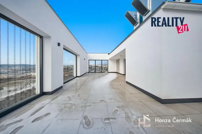 Pronájem bytu 1+kk, Brno, 35 m2