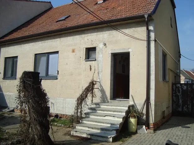 Prodej rodinného domu, Šakvice, Podzahrady, 85 m2