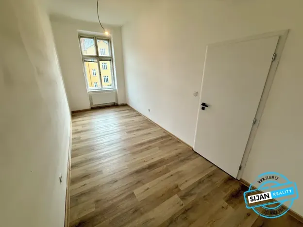 Pronájem bytu 4+1, Opava, Zacpalova, 92 m2