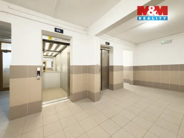 Prodej bytu 3+1, Karviná - Hranice, Čsl. armády, 65 m2