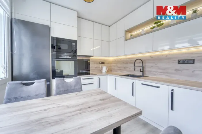 Prodej bytu 4+1, Plzeň - Bolevec, Rabštejnská, 83 m2