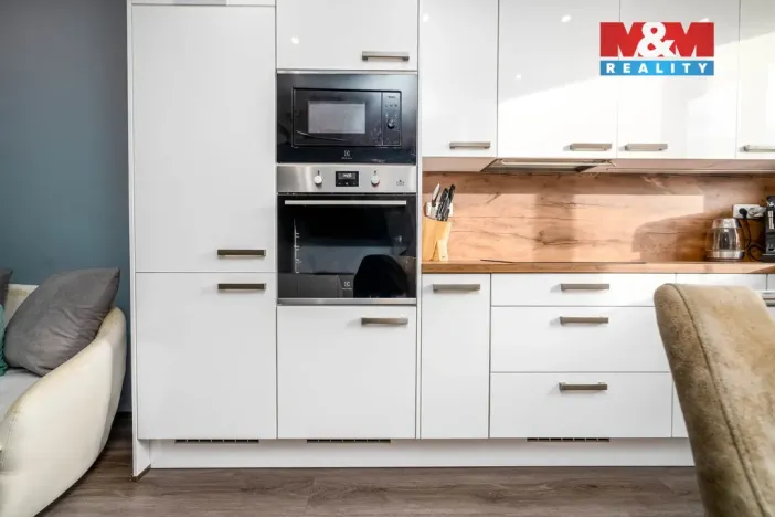 Prodej bytu 3+kk, Velké Přílepy, Boženy Němcové, 61 m2