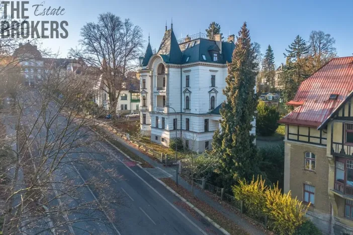 Pronájem kanceláře, Liberec - Liberec I-Staré Město, Vítězná, 230 m2